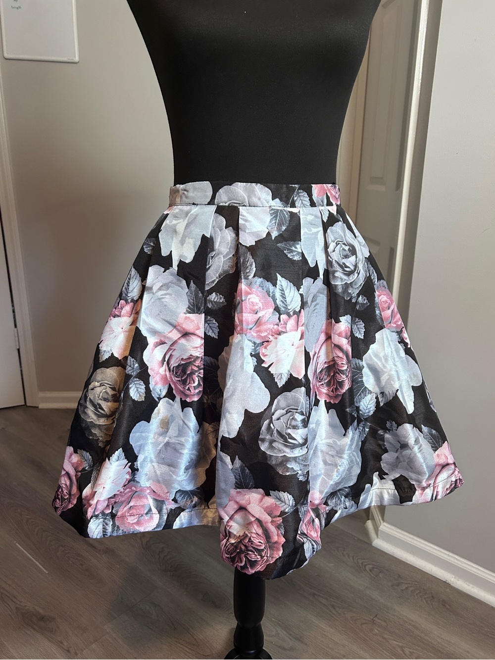 Floral Pleated Skater Skirt in Black with Pink and White Roses